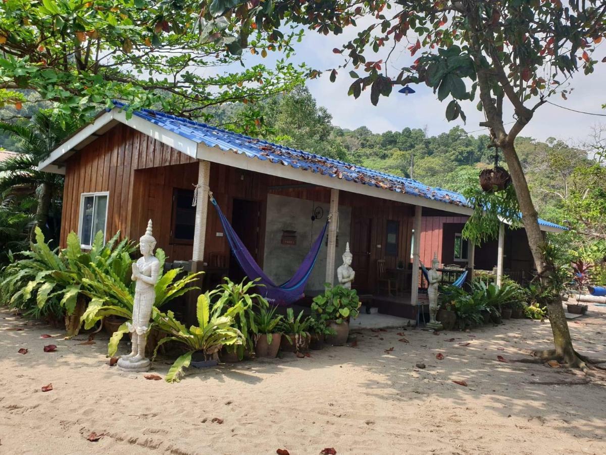 Sea Paradise Hotel Ban Khlong Kloi Exterior photo