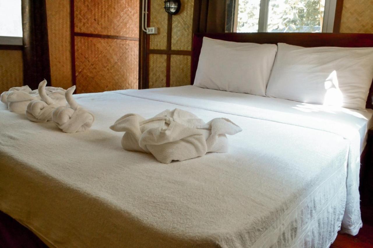Sea Paradise Hotel Ban Khlong Kloi Exterior photo
